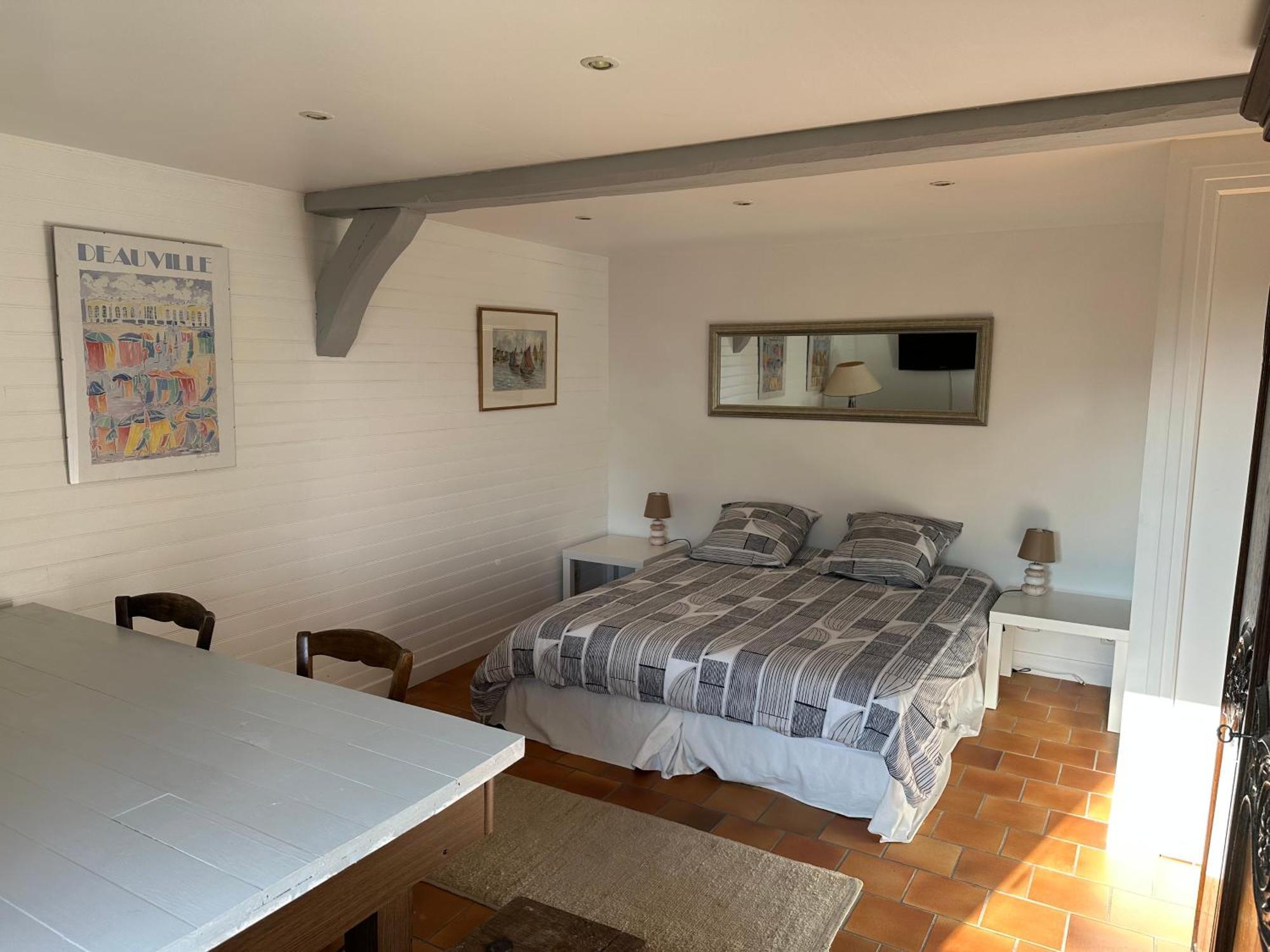 Bener'Inn Une Maison 3 Chambres 125 M2 Ou Une Maison 2 Chambres 50 M2 Ou Les 2 Maisons เบแนร์วิลล์-ซูร์-แมร์ ห้อง รูปภาพ